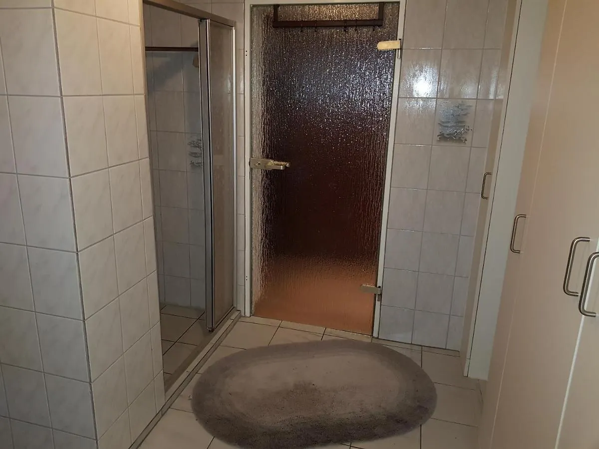 4 Sterne Souterrain Apartment Alt-Mariendorf Berlin 0*,